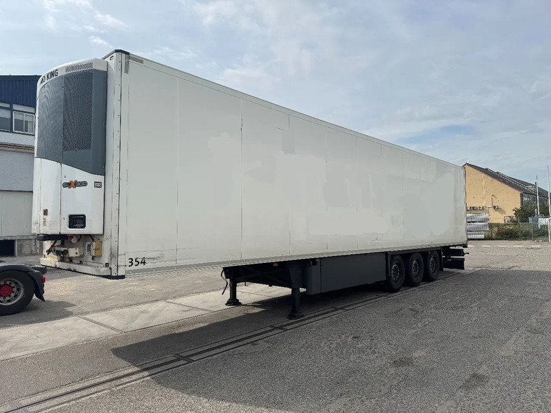 Schmitz Cargobull SKO 24 + THERMO KING SLX 300 D/E TÜV TILL 02-2026 - Semirimorchio frigorifero: foto 1 Schmitz Cargobull SKO 24 + THERMO KING SLX 300 D/E TÜV TILL 02-2026 - Semirimorchio frigorifero: foto 1