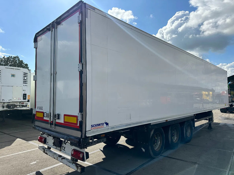 Schmitz Cargobull Schmitz Cargobull PRICES FROM €6950 TO €8950,- 40 X CARRIER 1850 MT D/E SAF AXELS - Semirimorchio frigorifero: foto 4 Schmitz Cargobull Schmitz Cargobull PRICES FROM €6950 TO €8950,- 40 X CARRIER 1850 MT D/E SAF AXELS - Semirimorchio frigorifero: foto 4