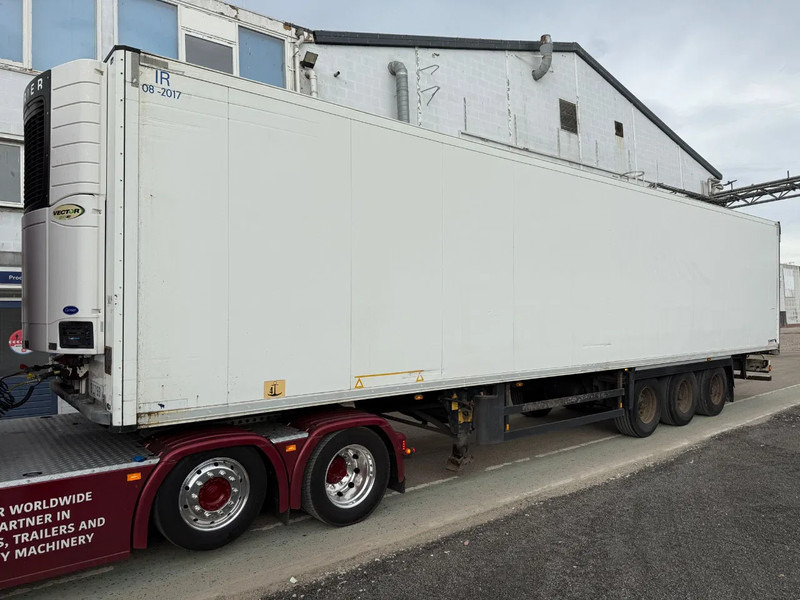 Schmitz Cargobull Schmitz Cargobull PRICES FROM €6950 TO €8950,- 40 X CARRIER 1850 MT D/E SAF AXELS - Semirimorchio frigorifero: foto 1 Schmitz Cargobull Schmitz Cargobull PRICES FROM €6950 TO €8950,- 40 X CARRIER 1850 MT D/E SAF AXELS - Semirimorchio frigorifero: foto 1
