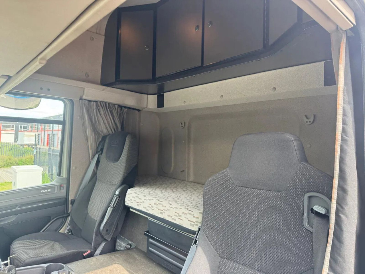 Trattore stradale DAF CF 440 4X2 - EURO 6 + TÜV 12-2025: foto 13