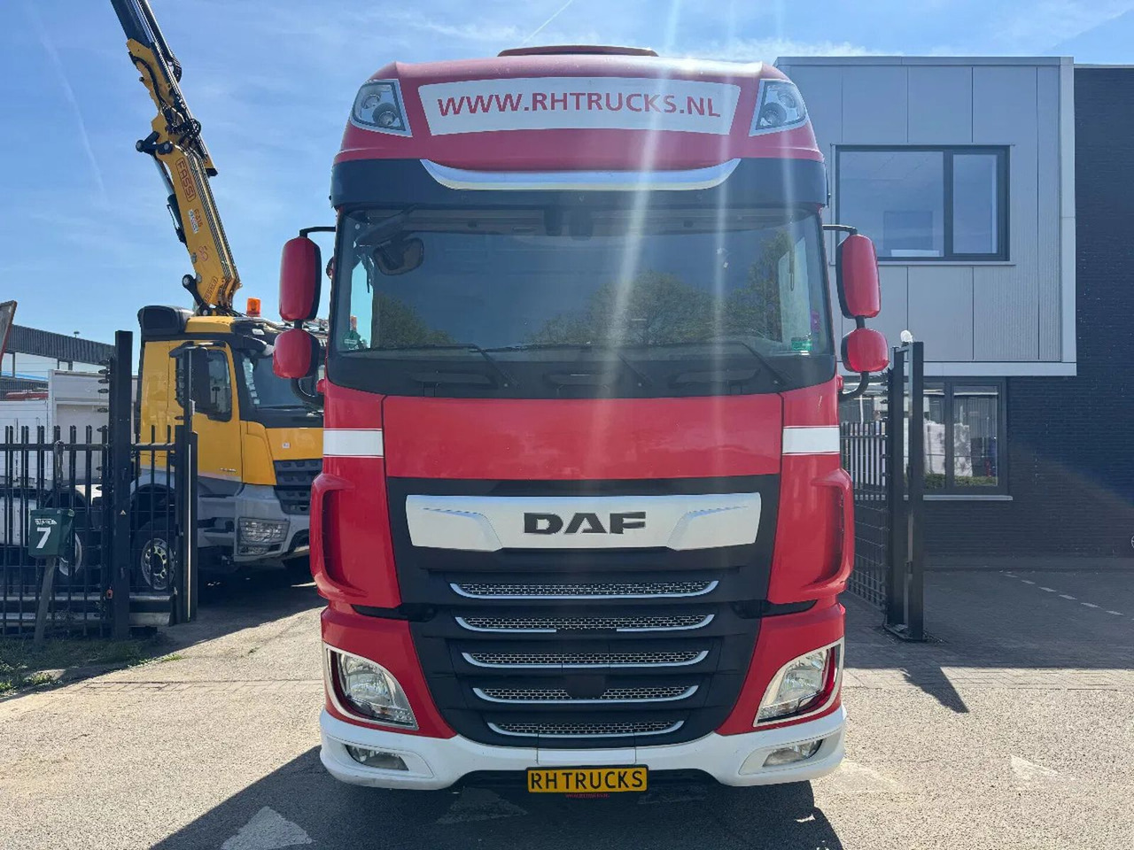 DAF XF 480 4X2 EURO 6 DOUBLE TANK STANDAIRCO - Trattore stradale: foto 4 DAF XF 480 4X2 EURO 6 DOUBLE TANK STANDAIRCO - Trattore stradale: foto 4