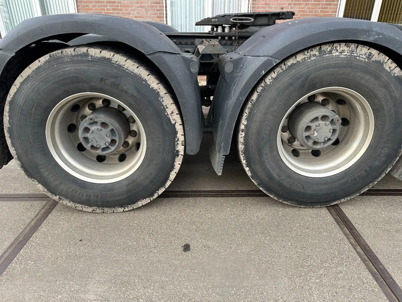 Trattore stradale DAF XF 530 140 TON 8X4 INTARDER 324343 KM: foto 16 Trattore stradale DAF XF 530 140 TON 8X4 INTARDER 324343 KM: foto 16