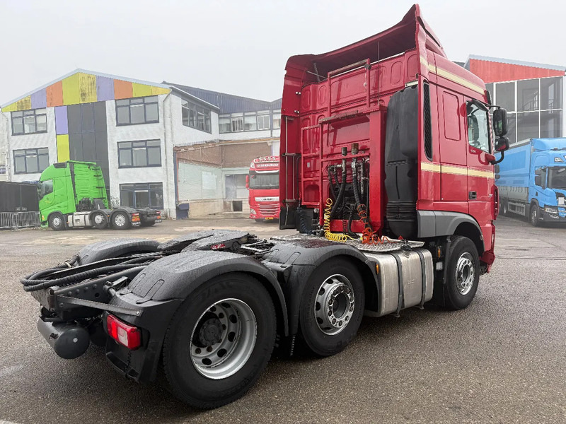DAF XF 530 6X2 - EURO 6 + HYDRAULICS - Trattore stradale: foto 4 DAF XF 530 6X2 - EURO 6 + HYDRAULICS - Trattore stradale: foto 4