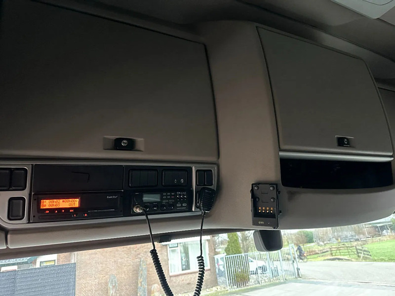 Trattore stradale DAF XF 530 8X4 140 TON 384000 KM: foto 13