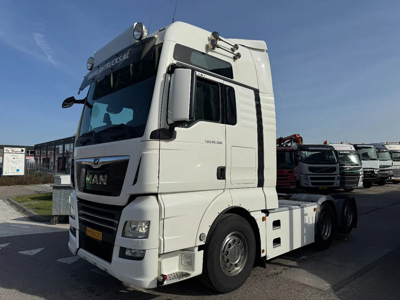 MAN TGX 26.500 6X2 - EURO 6 + LIFTING AXLE - Trattore stradale: foto 3 MAN TGX 26.500 6X2 - EURO 6 + LIFTING AXLE - Trattore stradale: foto 3