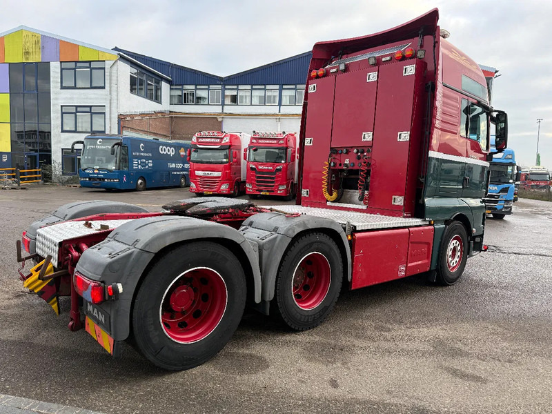 MAN TGX 28.560 6X2 EURO 6 - GCW: 90 TON - ONLY 406.587 KM - Trattore stradale: foto 4 MAN TGX 28.560 6X2 EURO 6 - GCW: 90 TON - ONLY 406.587 KM - Trattore stradale: foto 4