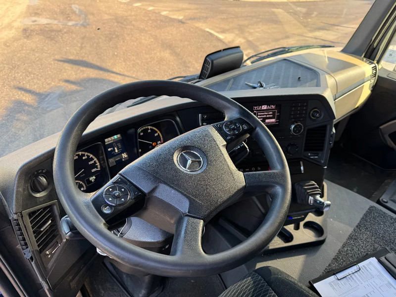 Leasing di Mercedes-Benz Actros 1936 4X2 - EURO 6 SPOILERS Mercedes-Benz Actros 1936 4X2 - EURO 6 SPOILERS: foto 10