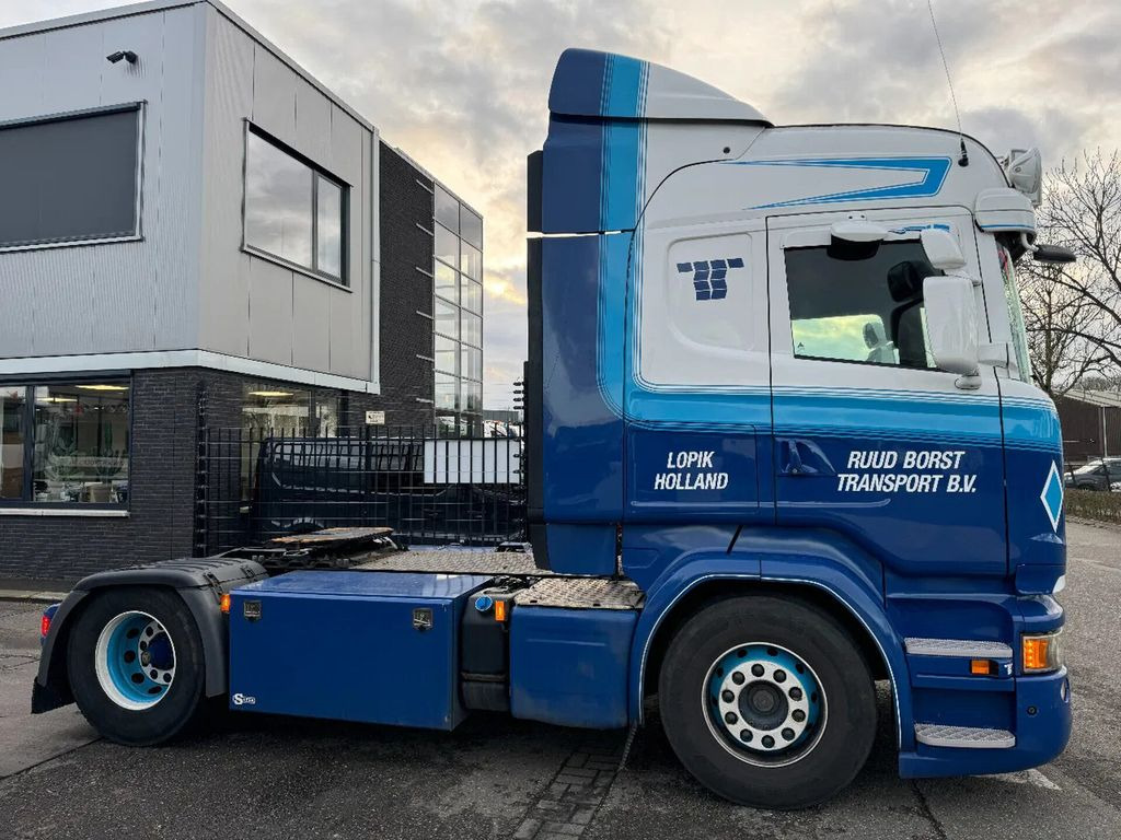 Scania R410 4X2 EURO 6 SPECIAL INTERIOR - Trattore stradale: foto 4 Scania R410 4X2 EURO 6 SPECIAL INTERIOR - Trattore stradale: foto 4