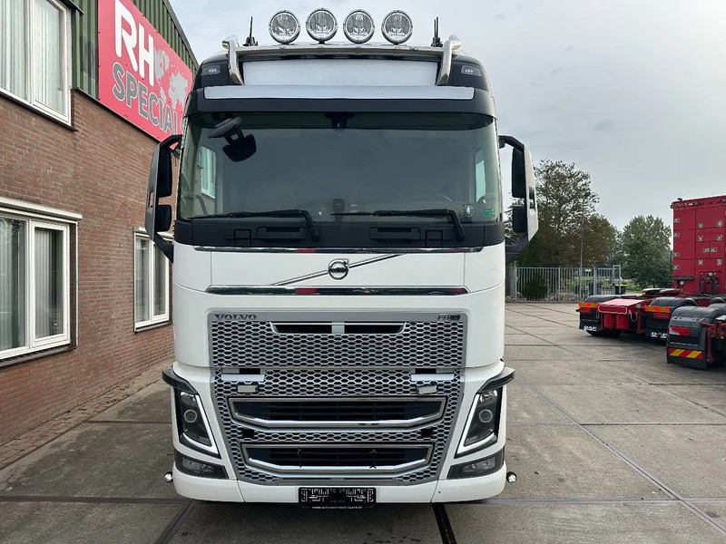 Volvo FH 16.750 8X4, 180 TON POWER STEERING HYDRAULIC - Trattore stradale: foto 3 Volvo FH 16.750 8X4, 180 TON POWER STEERING HYDRAULIC - Trattore stradale: foto 3