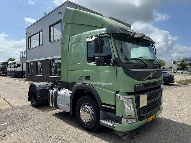 Volvo FM 420 4X2 - DIESEL & LNG GAS - Trattore stradale: foto 3 Volvo FM 420 4X2 - DIESEL & LNG GAS - Trattore stradale: foto 3
