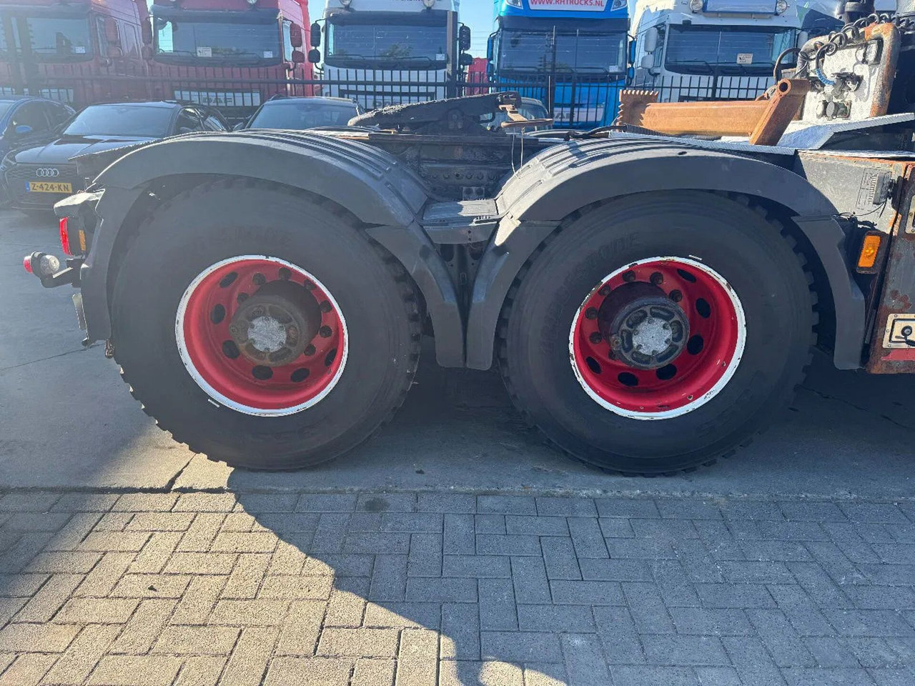 Camion con gru Volvo FH 540 6X4 - EURO 6 + PALFINGER EPSILON S260Z96: foto 9