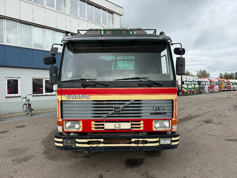 Volvo FL 12.420 6X2 MANUAL GEAR / FULL STEEL SUSP. / 10 TYRES / HUB REDUCT. + CABLELIFT TIPPER + CONTAINER FLATBED - Camion con sistema di cavi: foto 2 Volvo FL 12.420 6X2 MANUAL GEAR / FULL STEEL SUSP. / 10 TYRES / HUB REDUCT. + CABLELIFT TIPPER + CONTAINER FLATBED - Camion con sistema di cavi: foto 2