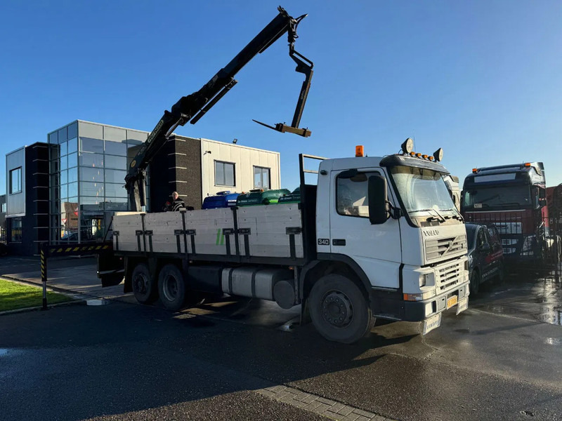 Volvo FM 12.340 6X2 - EURO 3 + PALFINGER PK15002 + LIFT/STEERING AXLE - Camion con gru: foto 1 Volvo FM 12.340 6X2 - EURO 3 + PALFINGER PK15002 + LIFT/STEERING AXLE - Camion con gru: foto 1