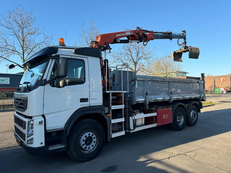 Volvo FM 330 6X2 - EURO 5 + ATLAS 126.3E A2 + REMOTE + LIFT/STEERING AXLE - Autocarro ribaltabile, Camion con gru: foto 2 Volvo FM 330 6X2 - EURO 5 + ATLAS 126.3E A2 + REMOTE + LIFT/STEERING AXLE - Autocarro ribaltabile, Camion con gru: foto 2