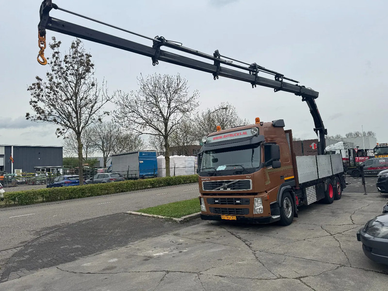 Volvo FM 500 6X2 EURO 5 HIAB 211 EP5 + REMOTE CONTROL - Autocarro con pianale/ Cassone fisso, Camion con gru: foto 1 Volvo FM 500 6X2 EURO 5 HIAB 211 EP5 + REMOTE CONTROL - Autocarro con pianale/ Cassone fisso, Camion con gru: foto 1