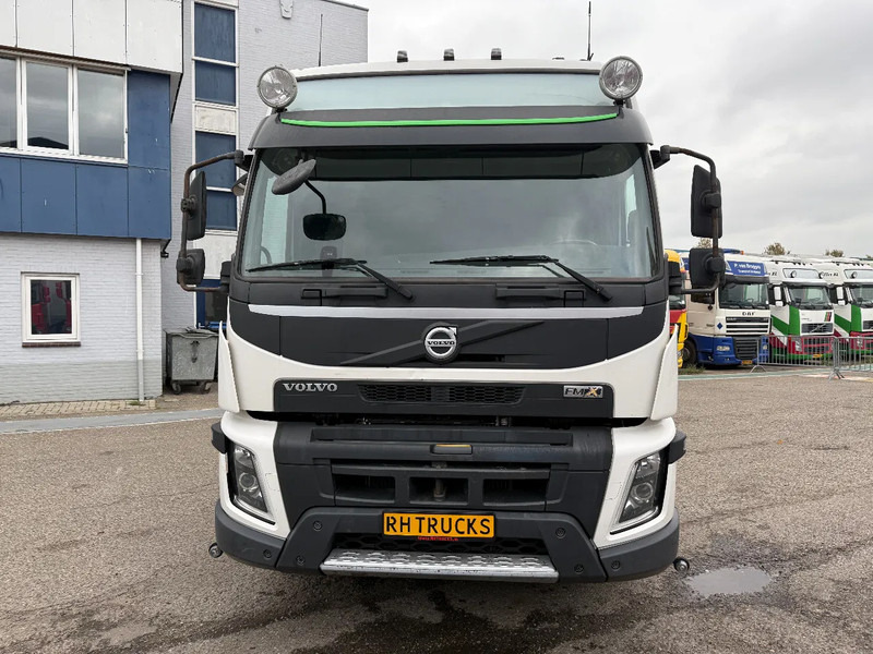 Volvo FMX 500 8x4 HOOKLIFT HIAB XR22SL61, LAST AXLE STEERING - Autocarro scarrabile: foto 2 Volvo FMX 500 8x4 HOOKLIFT HIAB XR22SL61, LAST AXLE STEERING - Autocarro scarrabile: foto 2