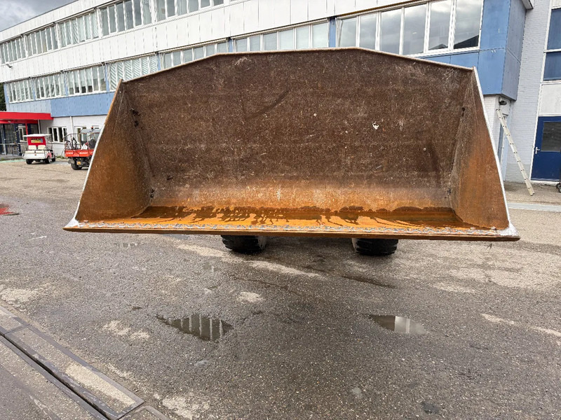 Volvo L120H, CE, 8314 UUR + CDC-STEERING - Pala gommata: foto 4 Volvo L120H, CE, 8314 UUR + CDC-STEERING - Pala gommata: foto 4