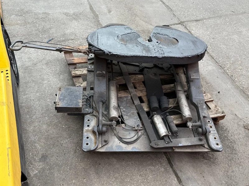 Jost HEFSCHOTEL / LIFTING DISH - Ralla per Camion: foto 2 Jost HEFSCHOTEL / LIFTING DISH - Ralla per Camion: foto 2