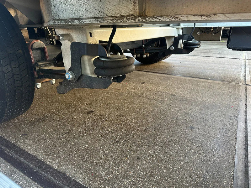 Semirimorchio pianale ribassato scorpion NEW 5 AXLE 78 TON: foto 15 Semirimorchio pianale ribassato scorpion NEW 5 AXLE 78 TON: foto 15