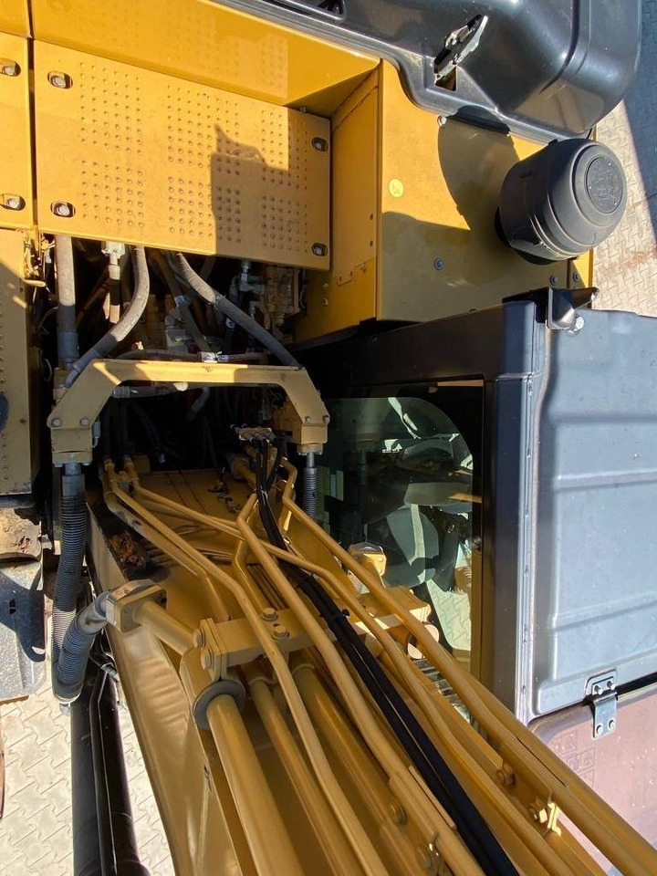 Escavatore cingolato CAT 323 E: foto 7