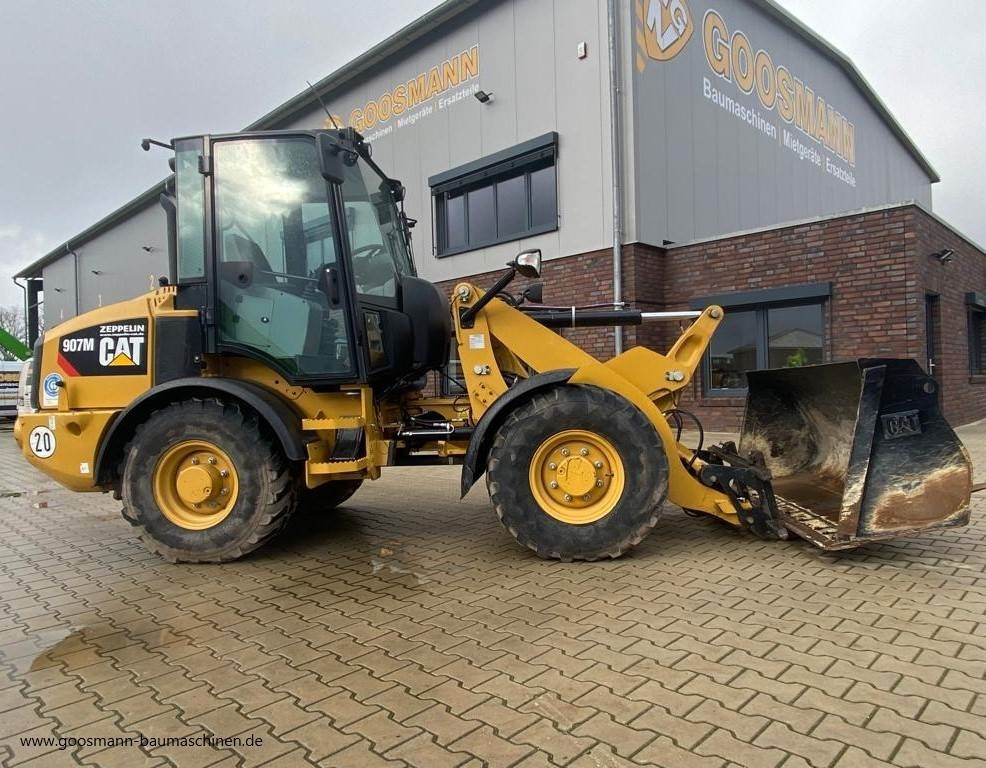 CAT 907 M - Pala gommata: foto 1 CAT 907 M - Pala gommata: foto 1
