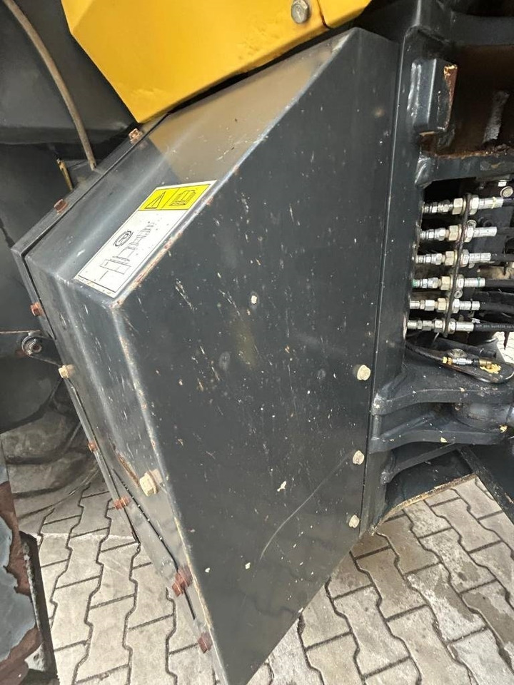 Komatsu WA 470-6 - Pala gommata: foto 4 Komatsu WA 470-6 - Pala gommata: foto 4