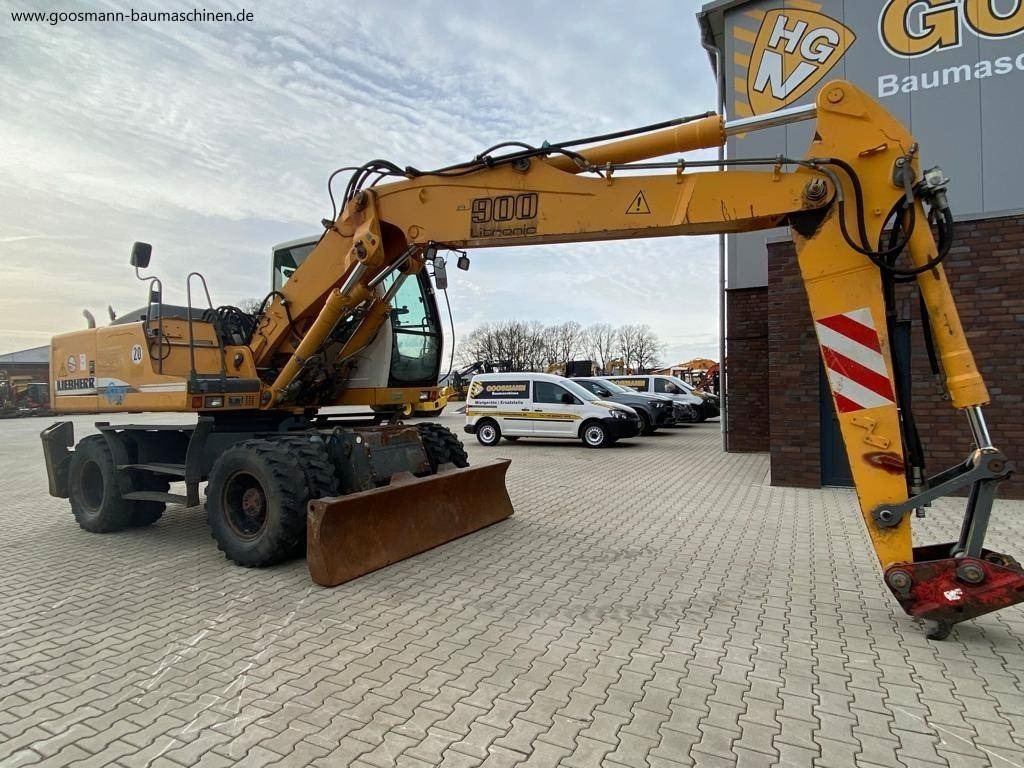 Liebherr A 900 C Litronic - Escavatore gommato: foto 4 Liebherr A 900 C Litronic - Escavatore gommato: foto 4