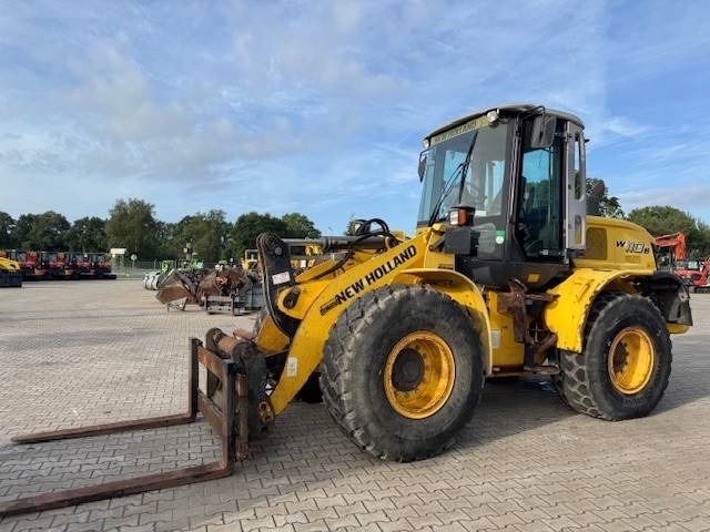 New Holland W 110 B W 110 B - Pala gommata: foto 2 New Holland W 110 B W 110 B - Pala gommata: foto 2