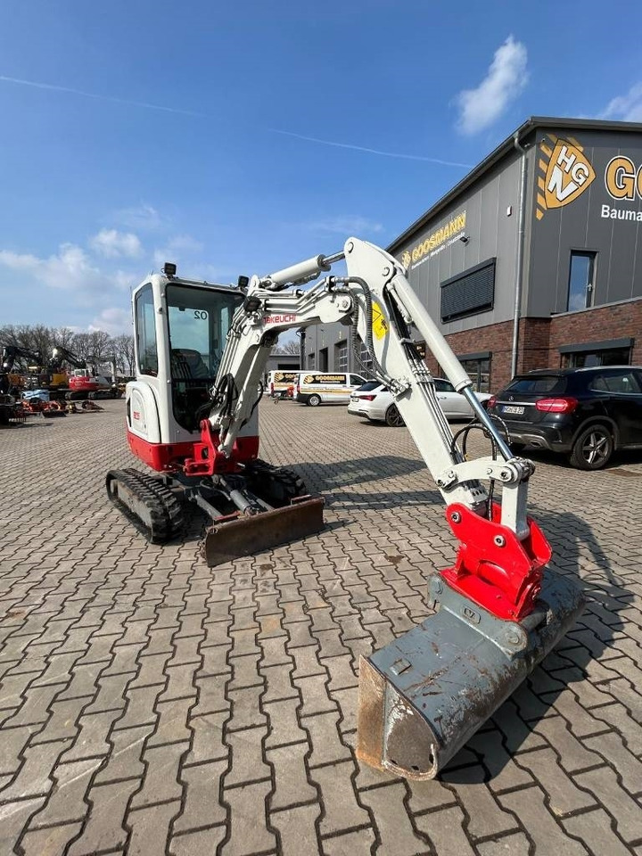 Takeuchi TB 225 - Miniescavatore: foto 4 Takeuchi TB 225 - Miniescavatore: foto 4