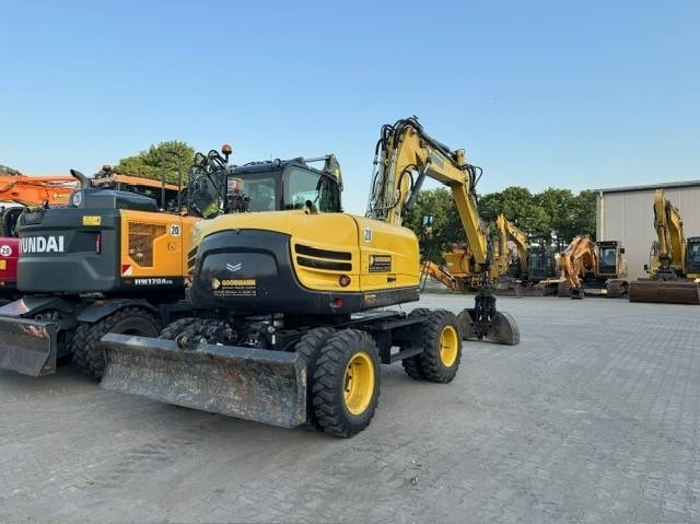 Yanmar B 110 W - Escavatore gommato: foto 3 Yanmar B 110 W - Escavatore gommato: foto 3