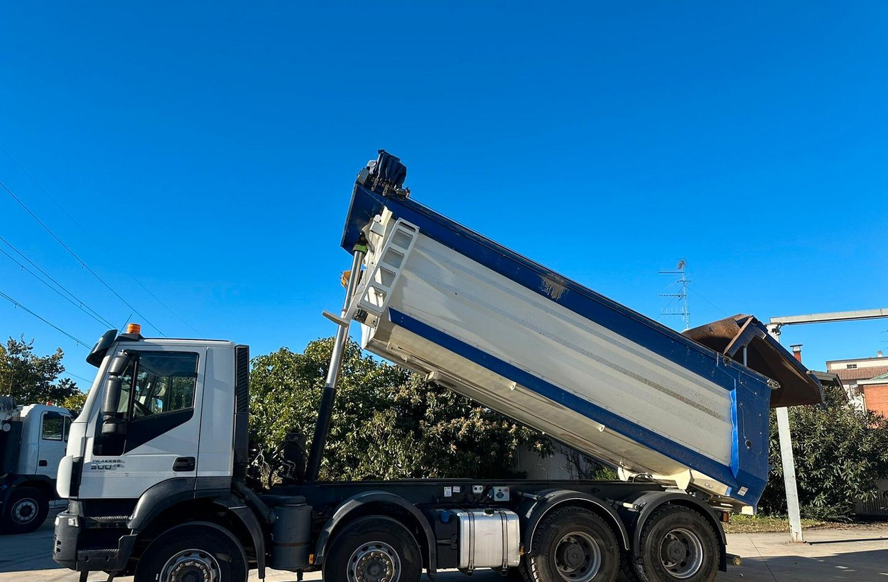 Iveco Trakker 500 anno 2020 - Autocarro ribaltabile: foto 5 Iveco Trakker 500 anno 2020 - Autocarro ribaltabile: foto 5