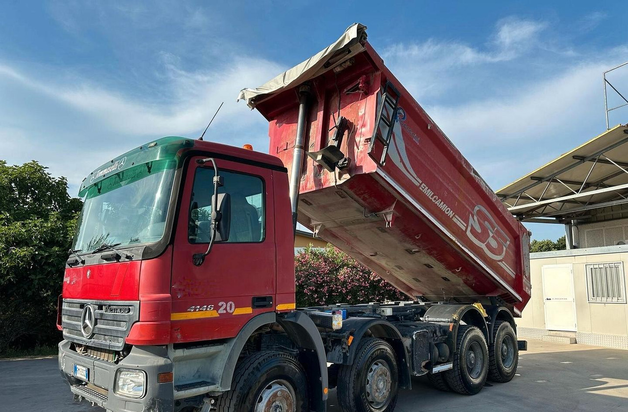 Mercedes Actros 4146 4 assi ribaltabile - Autocarro ribaltabile: foto 5 Mercedes Actros 4146 4 assi ribaltabile - Autocarro ribaltabile: foto 5