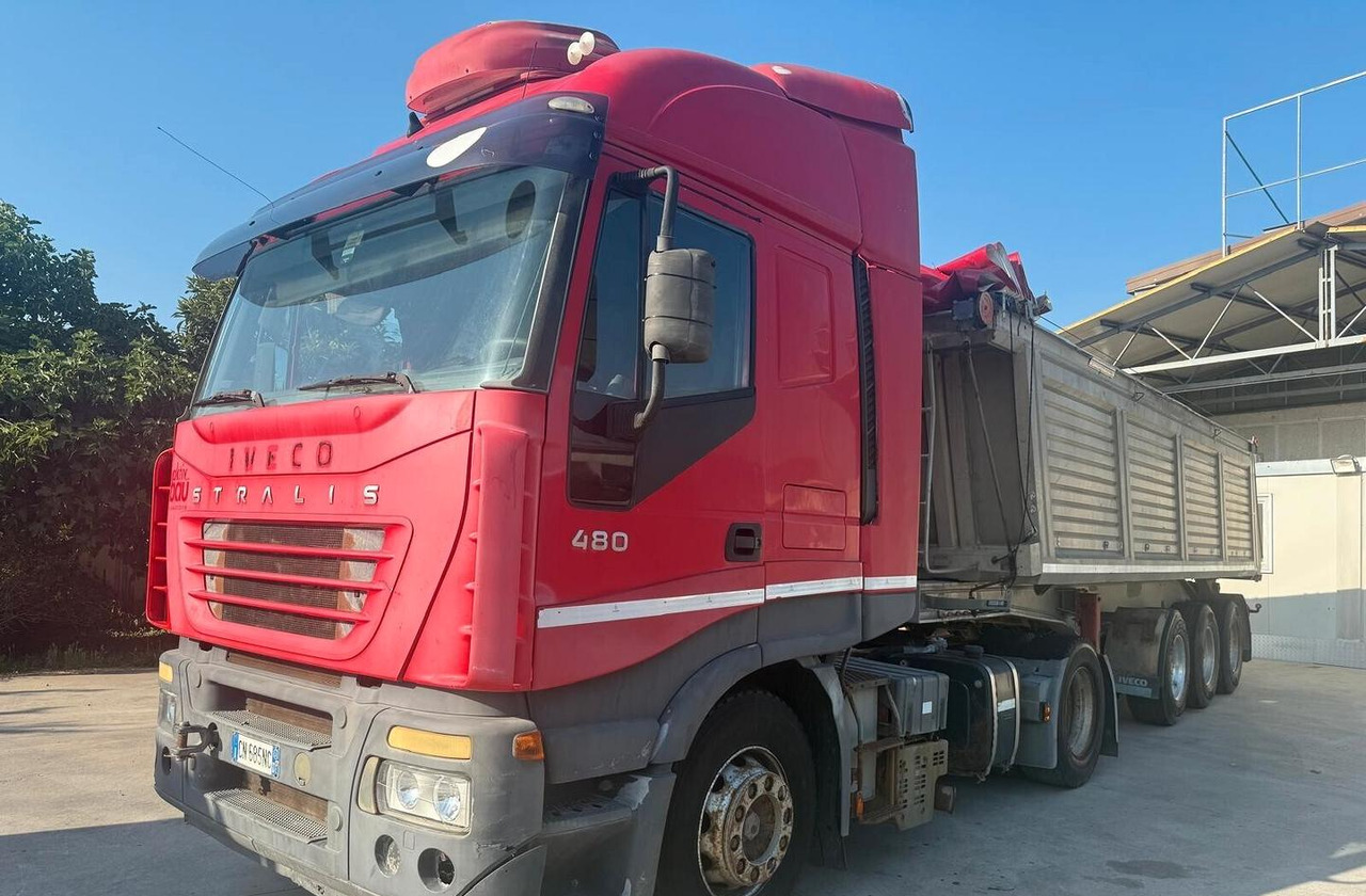 Trattore stradale Stralis 480 - Autocarro ribaltabile: foto 2 Trattore stradale Stralis 480 - Autocarro ribaltabile: foto 2