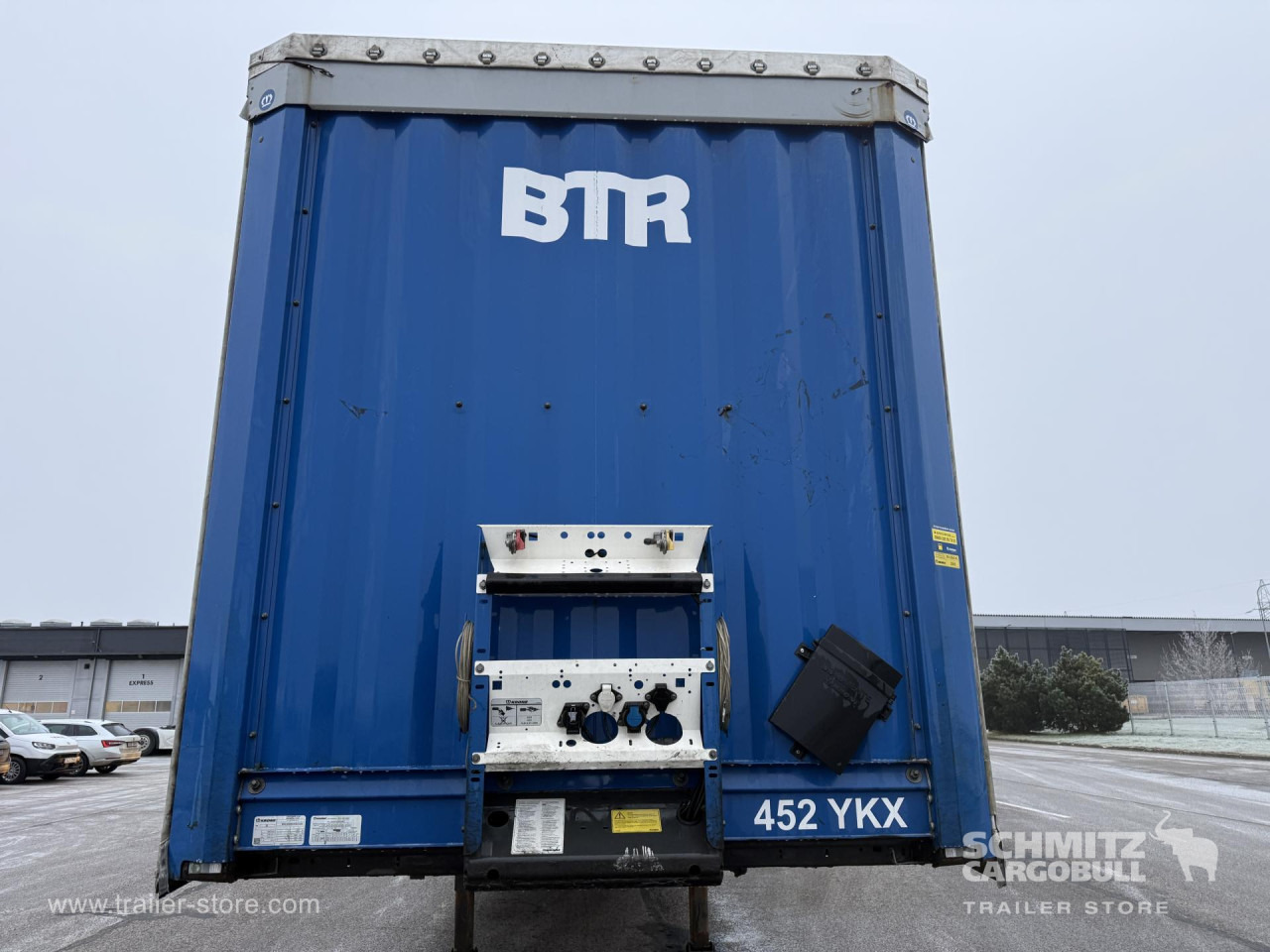 Semirimorchio centinato KRONE Curtainsider Standard: foto 12 Semirimorchio centinato KRONE Curtainsider Standard: foto 12