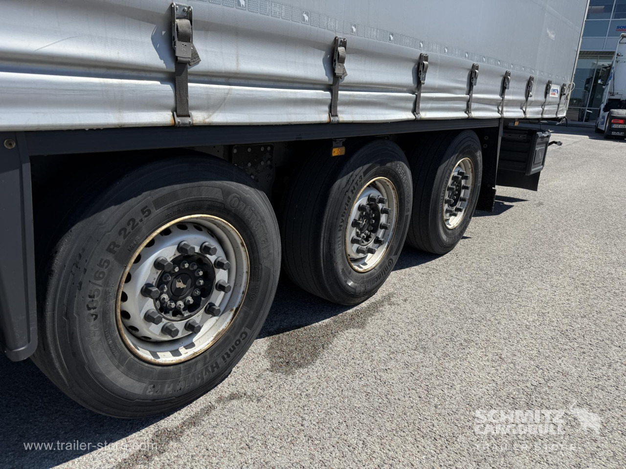 SCHMITZ Curtainsider Standard - Semirimorchio centinato: foto 5 SCHMITZ Curtainsider Standard - Semirimorchio centinato: foto 5