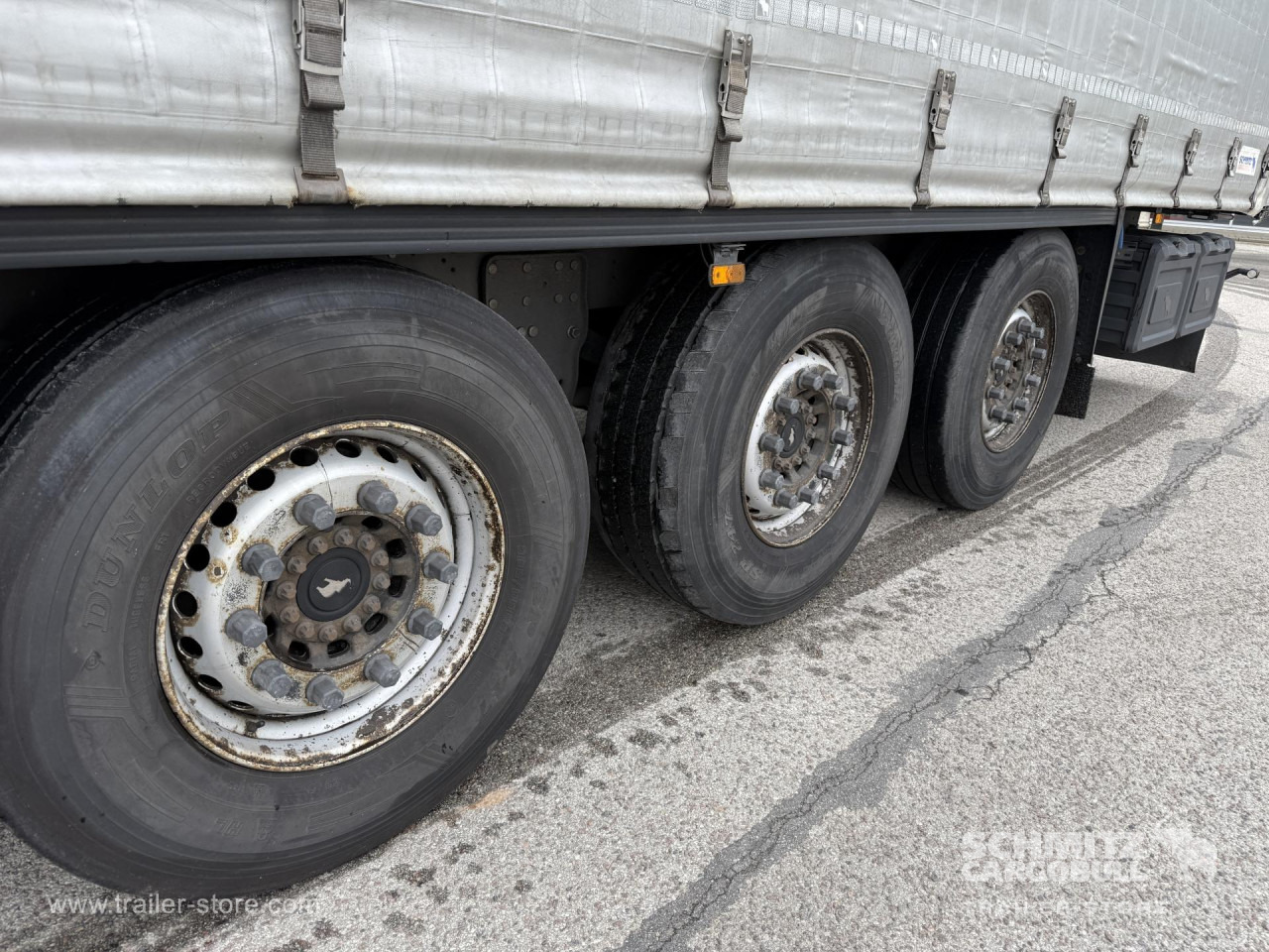 SCHMITZ Curtainsider Standard - Semirimorchio centinato: foto 5 SCHMITZ Curtainsider Standard - Semirimorchio centinato: foto 5