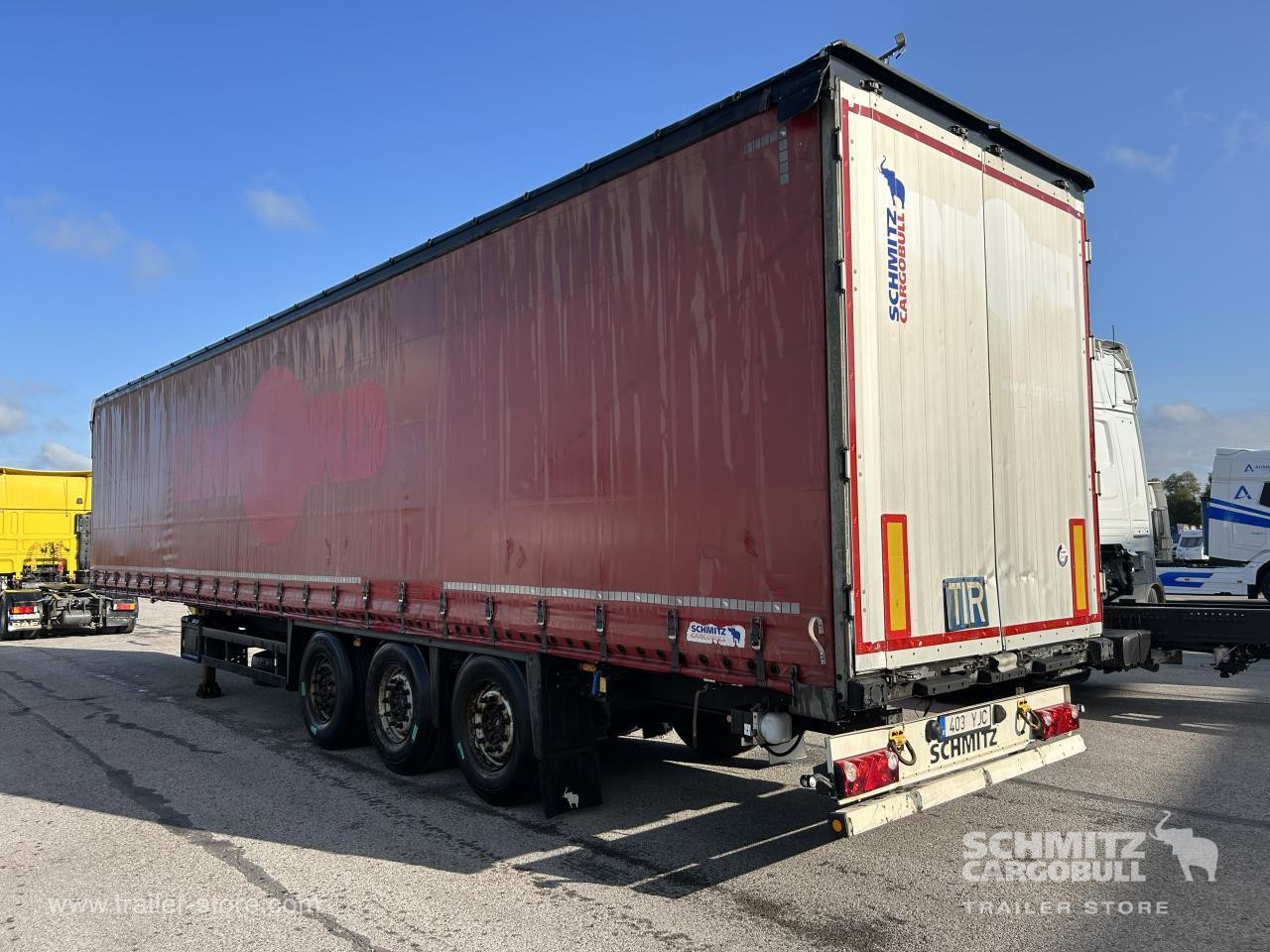 SCHMITZ Curtainsider Standard - Semirimorchio centinato: foto 1 SCHMITZ Curtainsider Standard - Semirimorchio centinato: foto 1