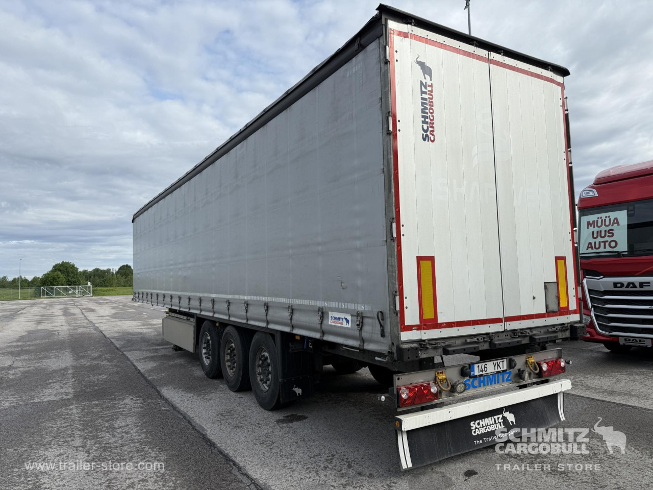 SCHMITZ Curtainsider Standard - Semirimorchio centinato: foto 1 SCHMITZ Curtainsider Standard - Semirimorchio centinato: foto 1