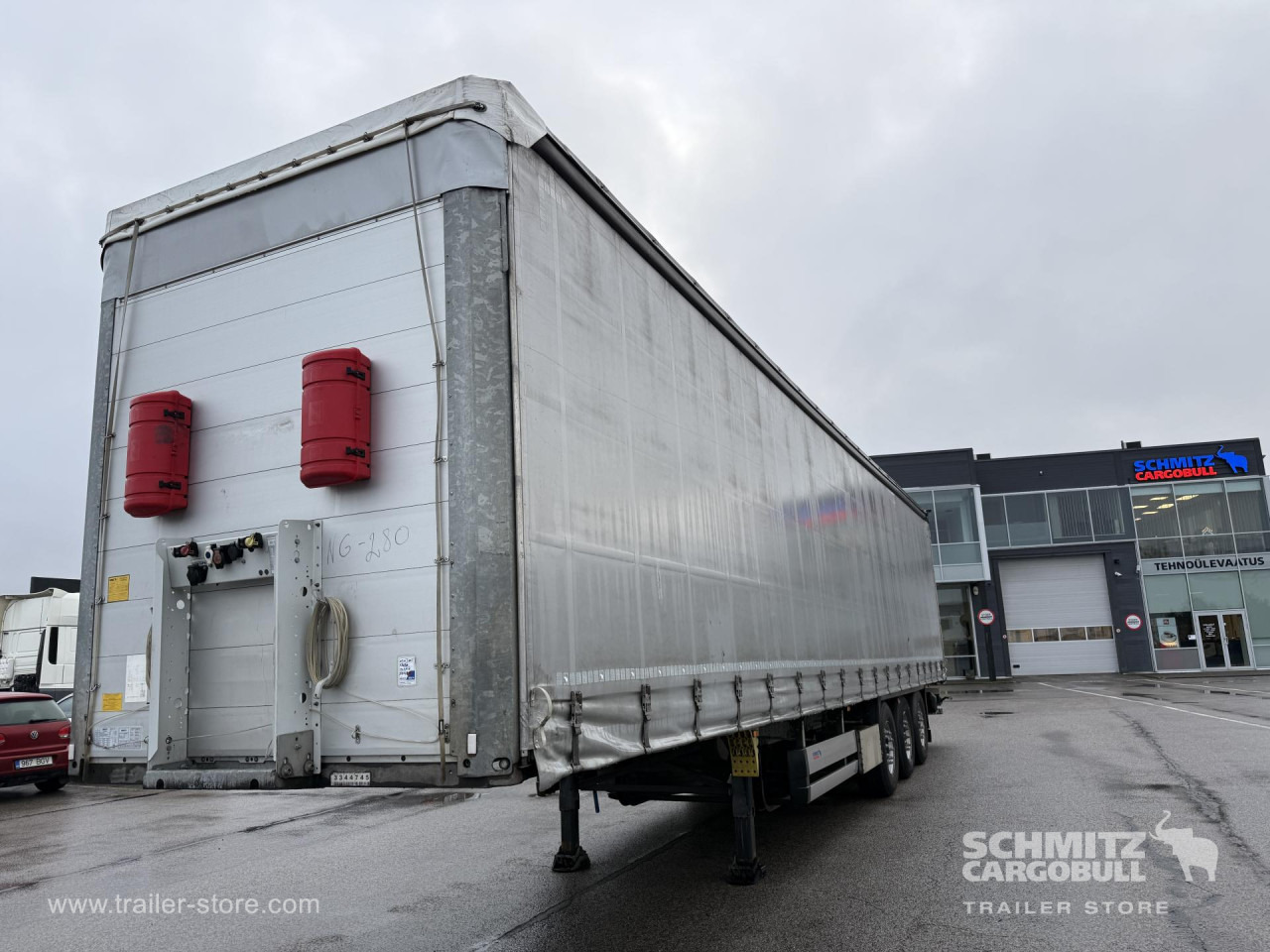 SCHMITZ Curtainsider Standard - Semirimorchio centinato: foto 2 SCHMITZ Curtainsider Standard - Semirimorchio centinato: foto 2