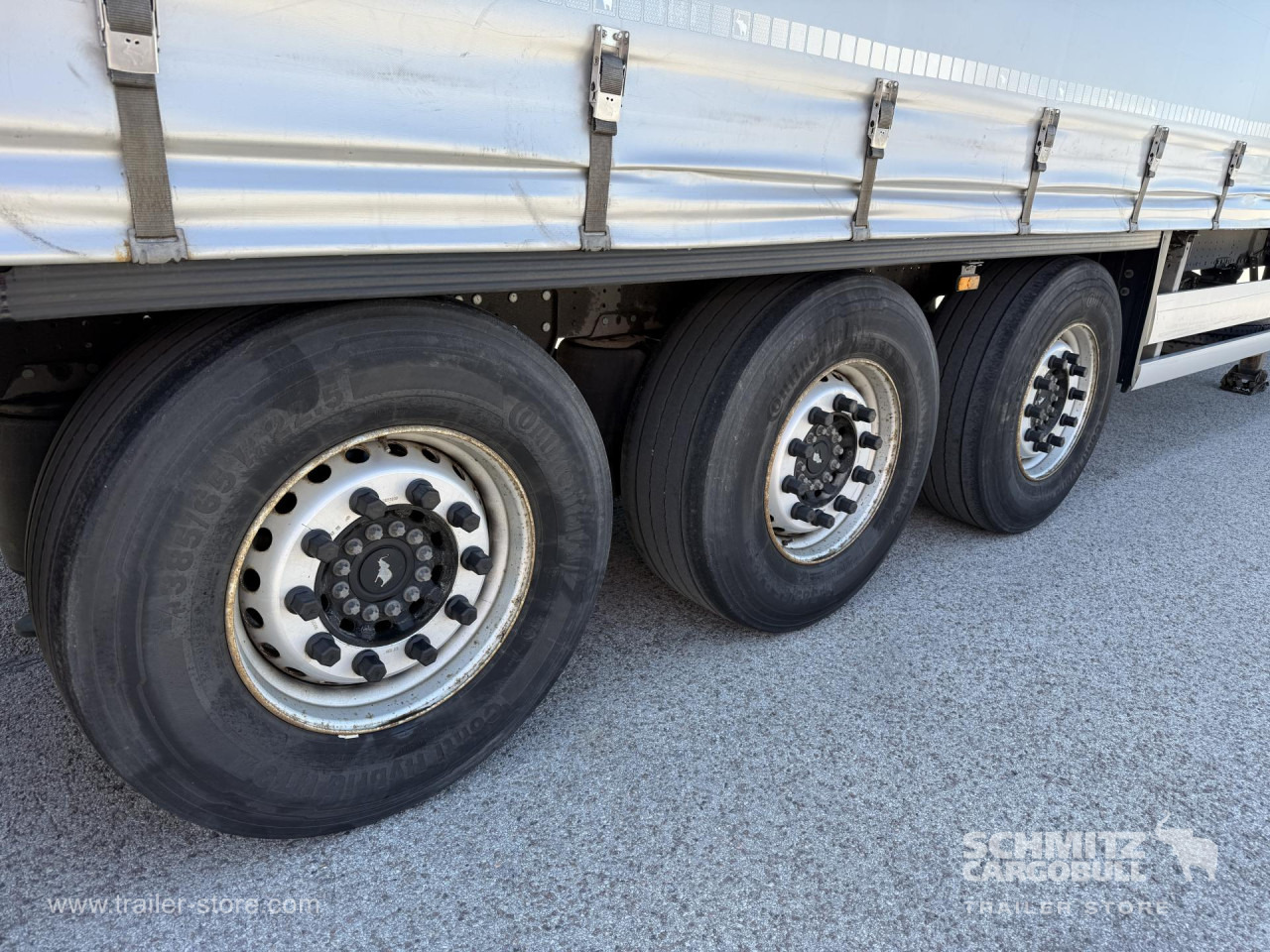 SCHMITZ Curtainsider Standard - Semirimorchio centinato: foto 2 SCHMITZ Curtainsider Standard - Semirimorchio centinato: foto 2