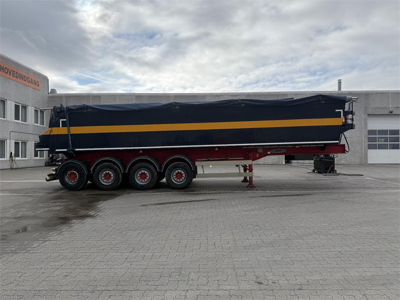 Benalu 38 m³ - Semirimorchio ribaltabile: foto 4 Benalu 38 m³ - Semirimorchio ribaltabile: foto 4