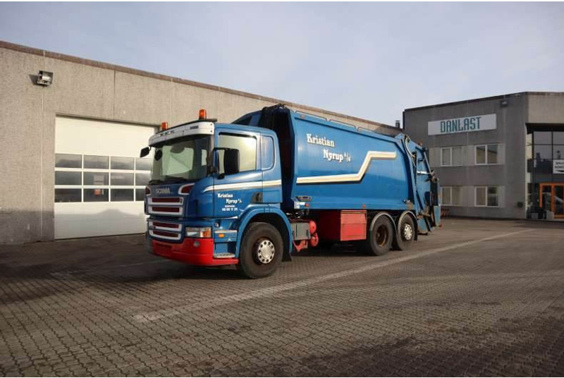 Scania P230 6X2*4 Skraldebil/Müllwagen/Garbagetruck - Camion: foto 1 Scania P230 6X2*4 Skraldebil/Müllwagen/Garbagetruck - Camion: foto 1