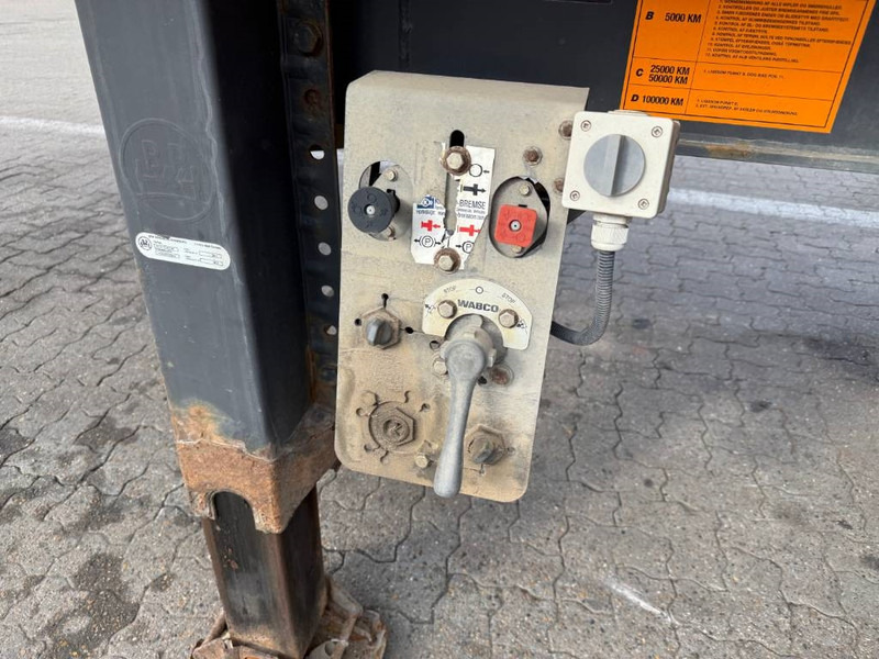 Semirimorchio ribaltabile KEL-BERG 4-axle Tipper/Kipper/Tiptrailer 37m3: foto 18 Semirimorchio ribaltabile KEL-BERG 4-axle Tipper/Kipper/Tiptrailer 37m3: foto 18