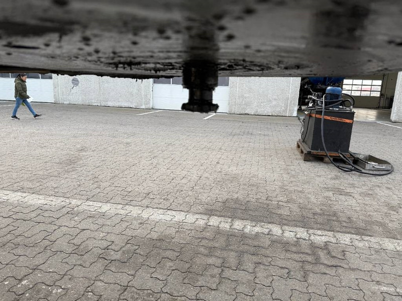 Semirimorchio ribaltabile MTDK Tipper / Kipper / Tiptrailer: foto 9 Semirimorchio ribaltabile MTDK Tipper / Kipper / Tiptrailer: foto 9