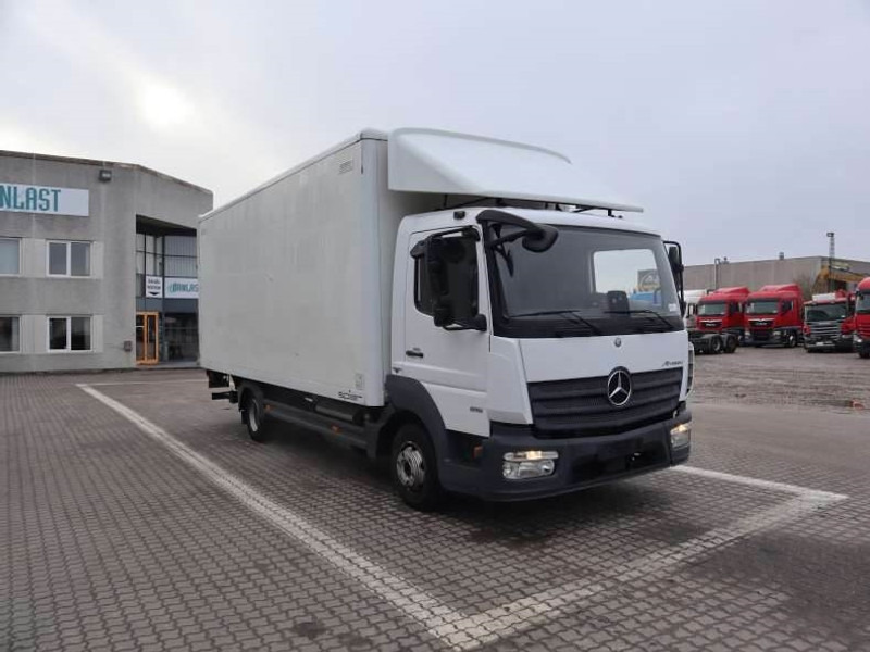 Mercedes-Benz Atego 816L EURO 6 - Autocarro furgonato: foto 2 Mercedes-Benz Atego 816L EURO 6 - Autocarro furgonato: foto 2