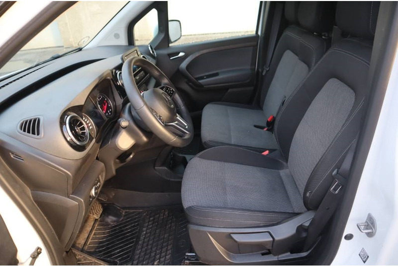 Mercedes-Benz Citan 110 CDI - Furgone box: foto 5 Mercedes-Benz Citan 110 CDI - Furgone box: foto 5