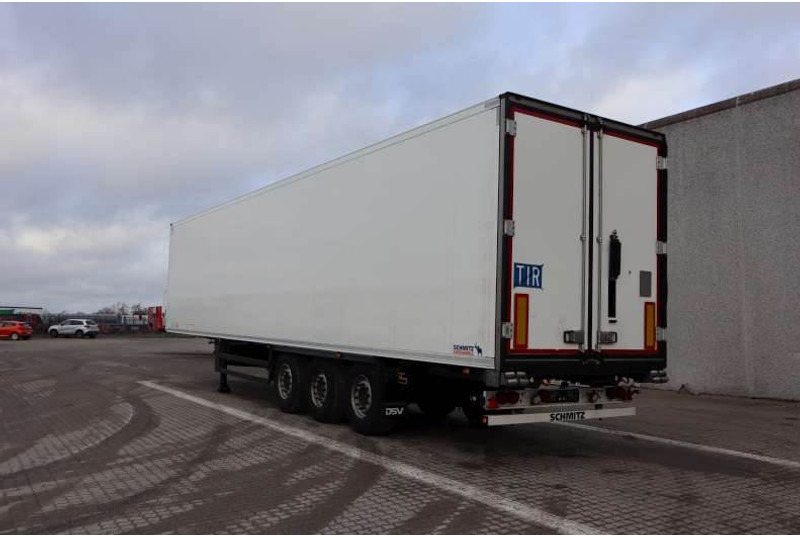 Schmitz Cargobull Reefertrailer/Kühlauflieger/køletrailer - Semirimorchio frigorifero: foto 4 Schmitz Cargobull Reefertrailer/Kühlauflieger/køletrailer - Semirimorchio frigorifero: foto 4