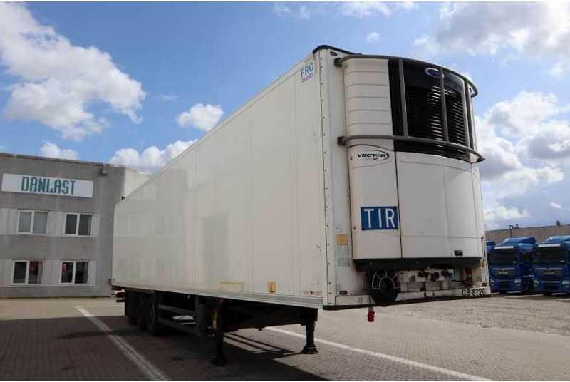 Schmitz Cargobull Reefertrailer/Kühlauflieger/køletrailer - Semirimorchio frigorifero: foto 2 Schmitz Cargobull Reefertrailer/Kühlauflieger/køletrailer - Semirimorchio frigorifero: foto 2
