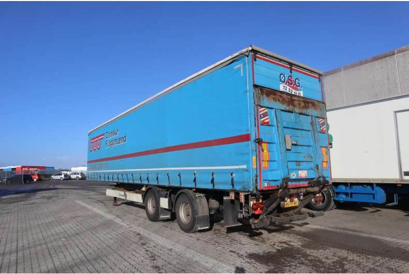 Krone 34 pl. Curtainsider/Planenauflieger/Gardintrailer - Semirimorchio: foto 4 Krone 34 pl. Curtainsider/Planenauflieger/Gardintrailer - Semirimorchio: foto 4