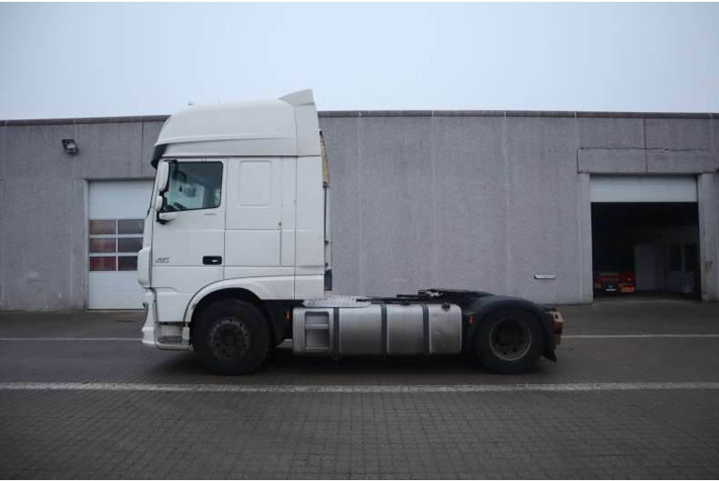 DAF XF 460 Tractor/Sattelzugmaschine/Trækker - Trattore stradale: foto 5 DAF XF 460 Tractor/Sattelzugmaschine/Trækker - Trattore stradale: foto 5